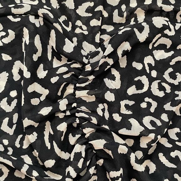 Perfect Cabi Top - Picture 7 of 8